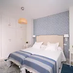 Arco Macarena Suite